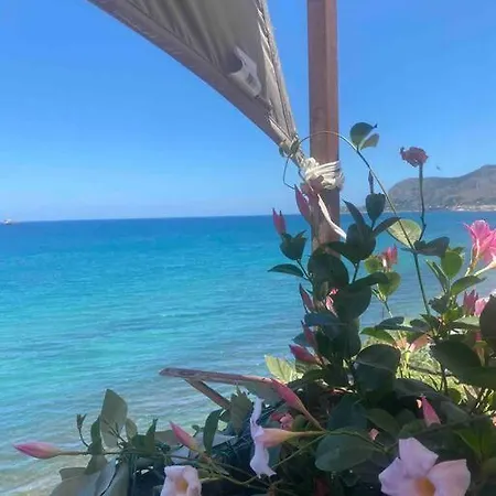 Momenti Di Relax Al Mare * 피카라찌
