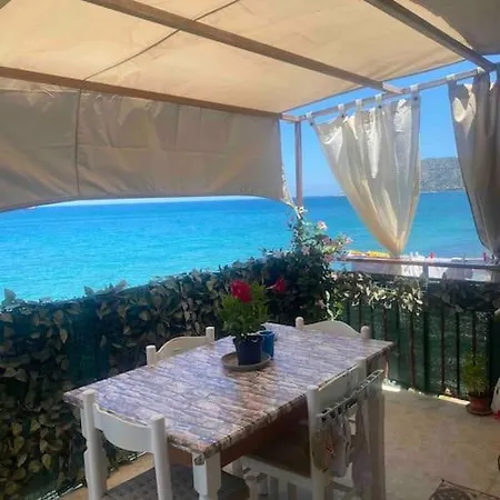 아파트 Momenti Di Relax Al Mare *